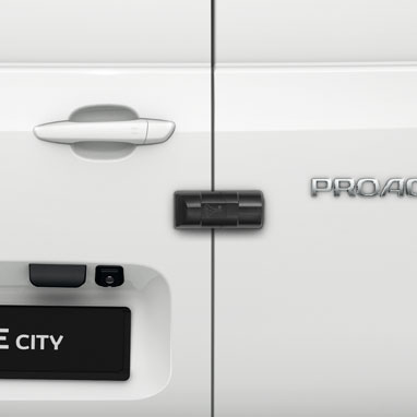proace-city-back-lock-2