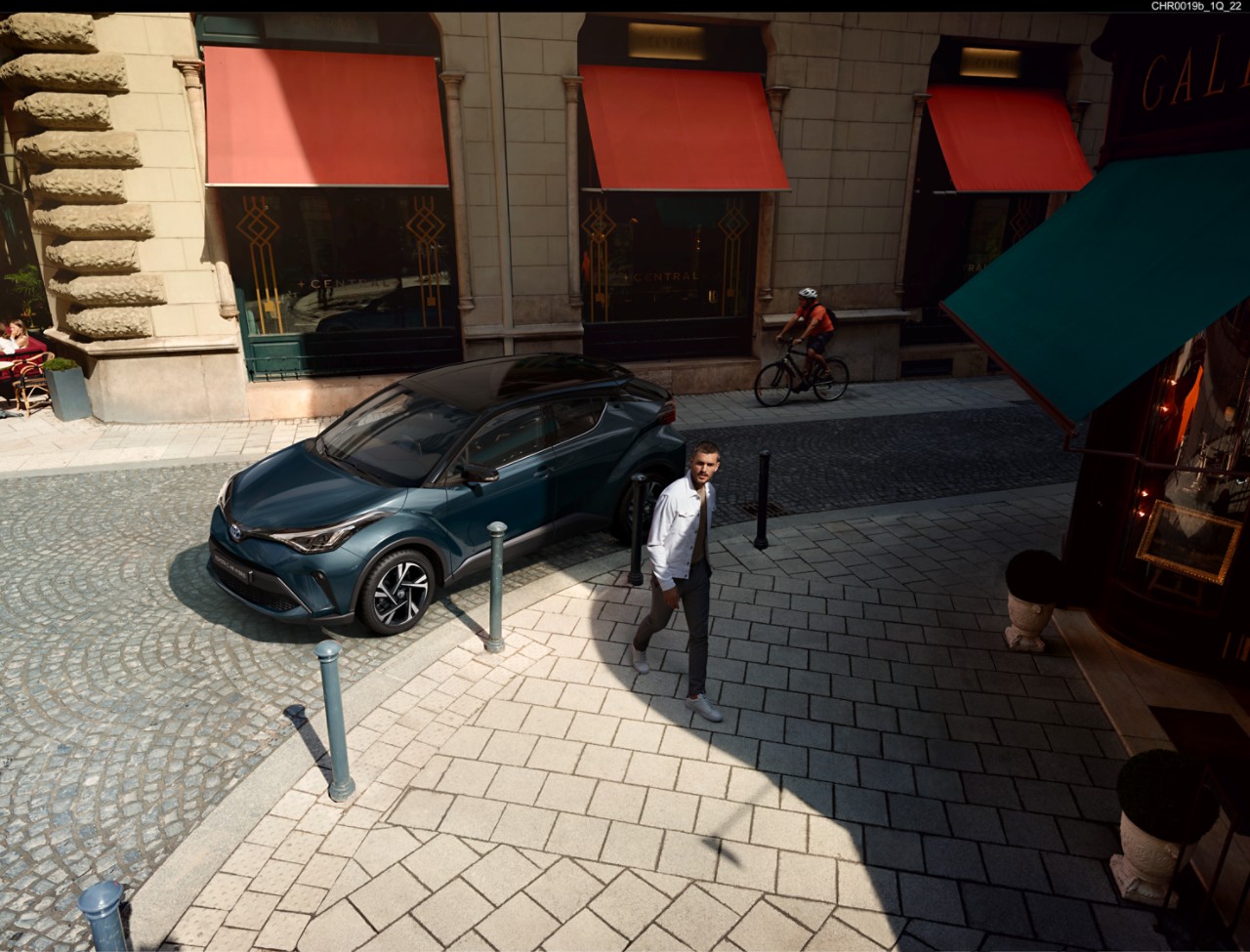 Toyota C-HR εμφάνιση που μαγνητίζει
