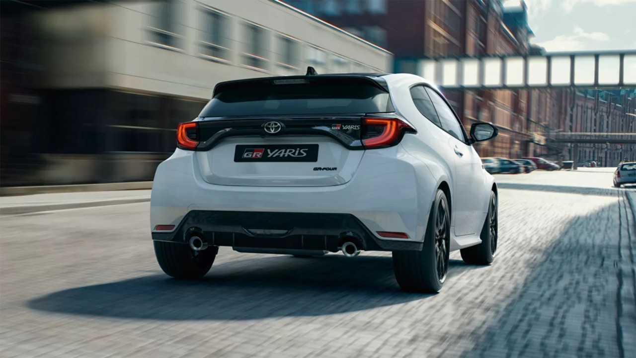 GR Yaris πίσω όψη