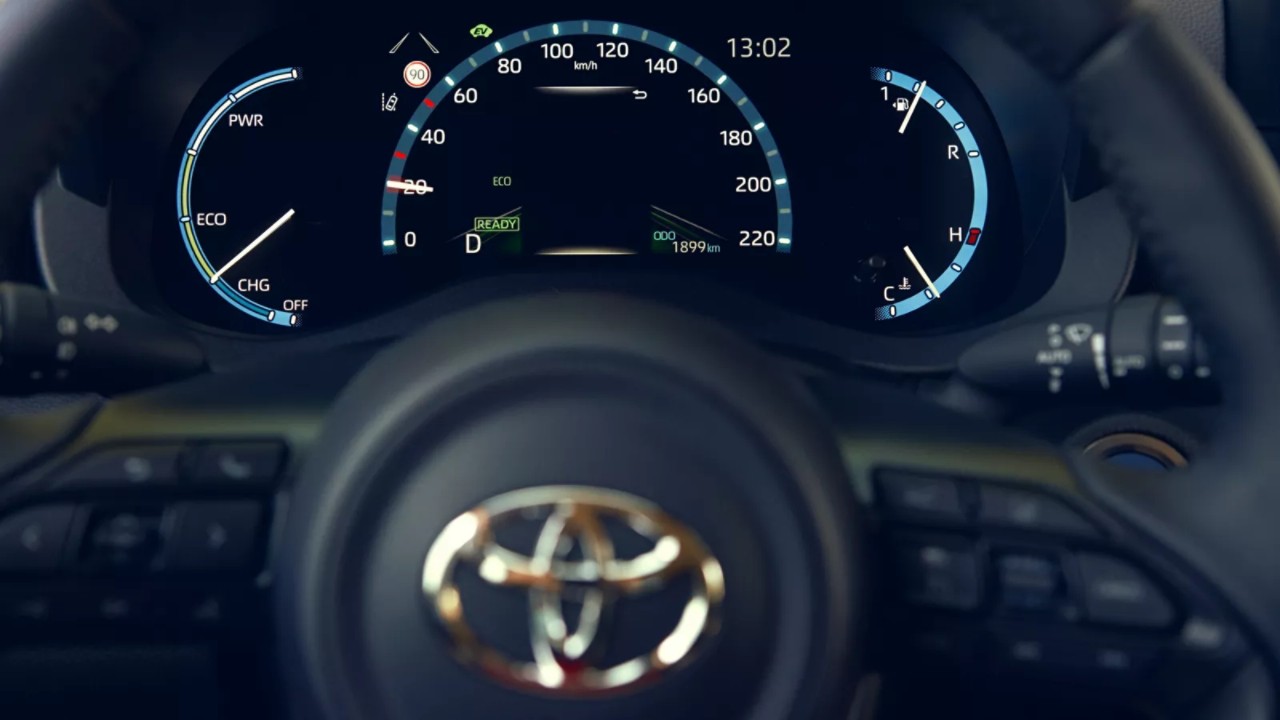 Toyota Yaris Cross τιμόνι