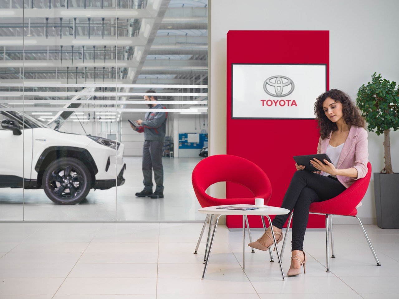 service και επισκευές αυτοκινήτου Toyota