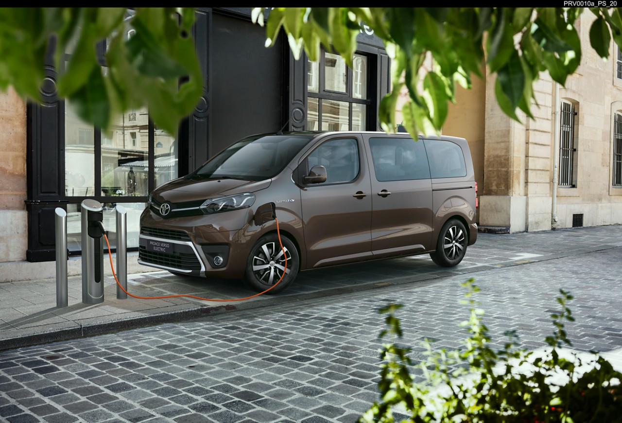 Proace verso ev