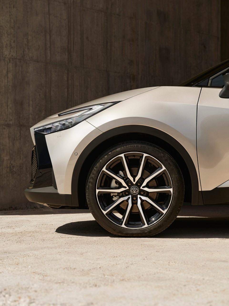 νέο toyota C-HR